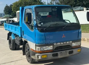 Mitsubish Canter Dumper