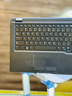 Laptop Dell Latitude 7390 8GB Intel Core I5 SSD 256GB
