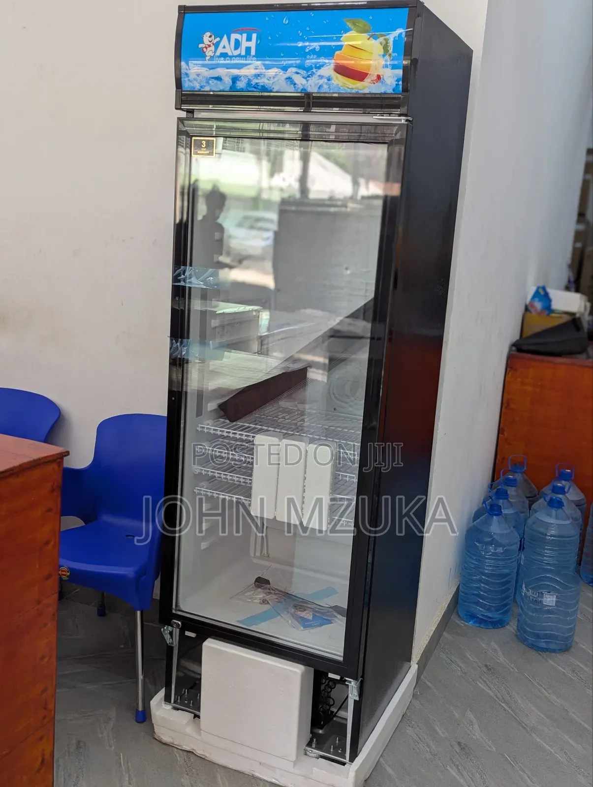 Show Case Refrigerator, With Amazing Looking