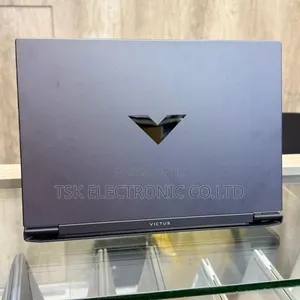 Laptop HP Victus 15 16GB AMD Ryzen 7 SSD 1T