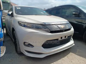 Toyota Harrier 2016 White