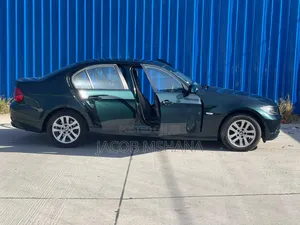 BMW 320i 2007 Gray