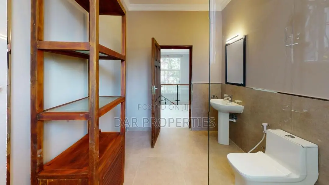 4bdrm Villa in Msasani for rent
