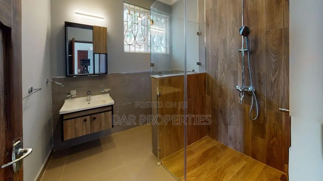 4bdrm Villa in Msasani for rent