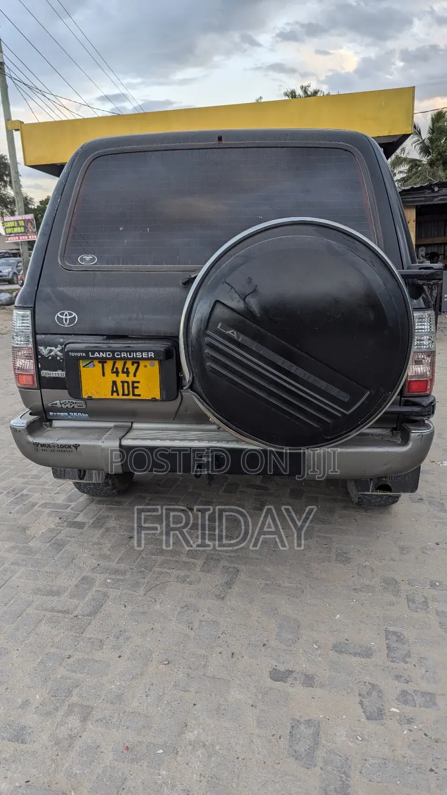 Toyota Land Cruiser 1998 Gray