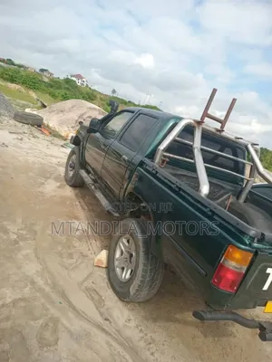 Toyota Hilux 1997 Green