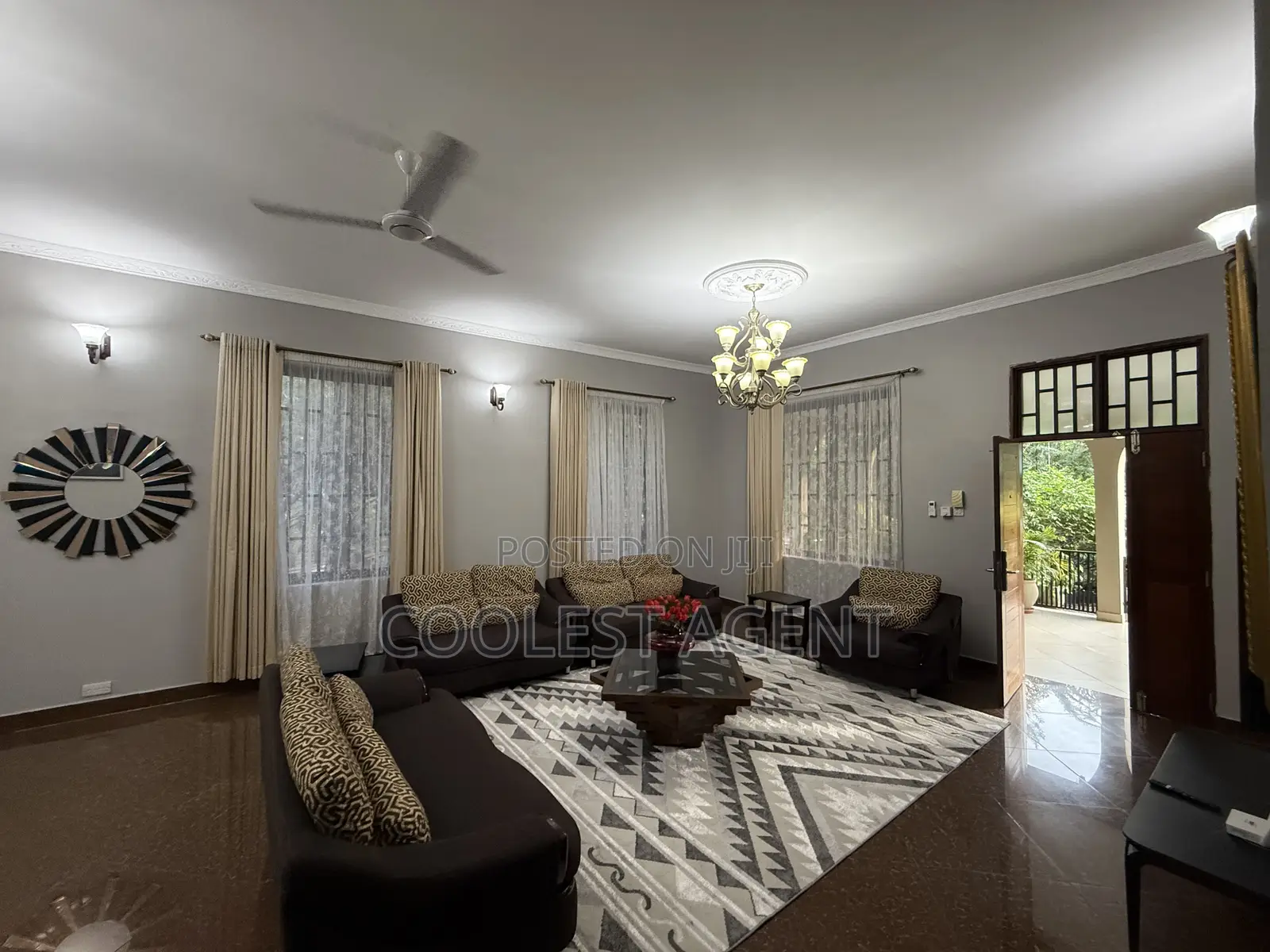 Furnished 3bdrm Villa in Coolest Estate, Oyster Bay for rent