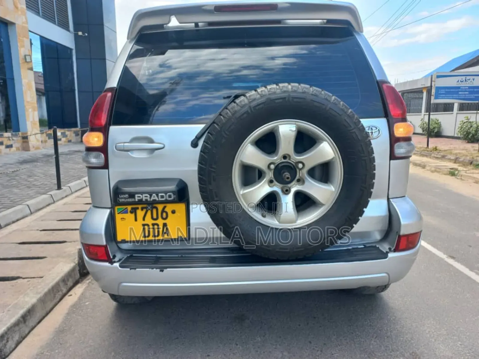 Toyota Land Cruiser Prado 3.0 D-4D 3dr 2005 Silver