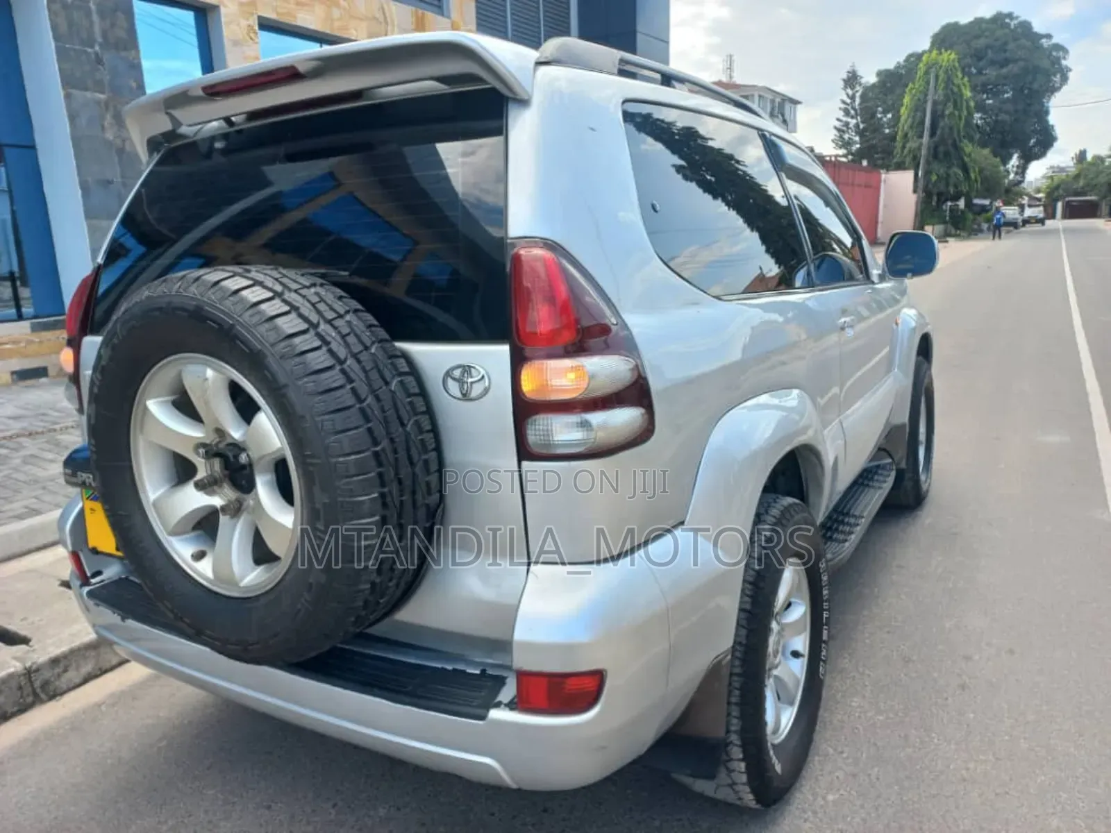 Toyota Land Cruiser Prado 3.0 D-4D 3dr 2005 Silver