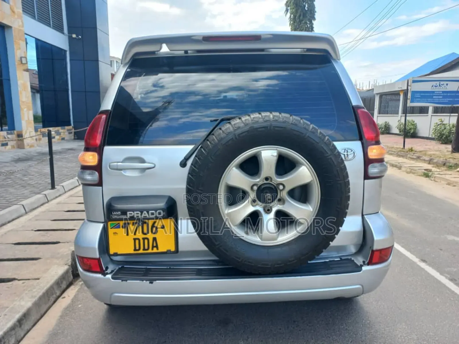 Toyota Land Cruiser Prado 3.0 D-4D 3dr 2005 Silver