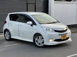 Subaru Trezia 2011 White
