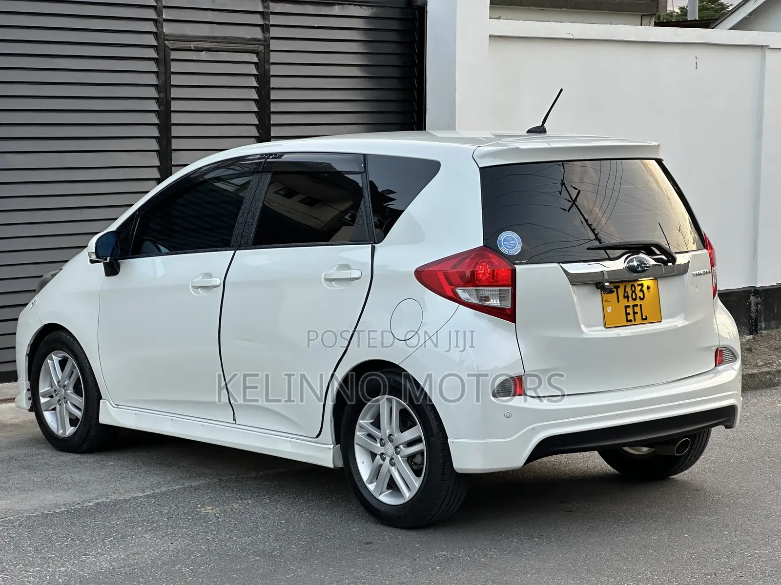 Subaru Trezia 2011 White