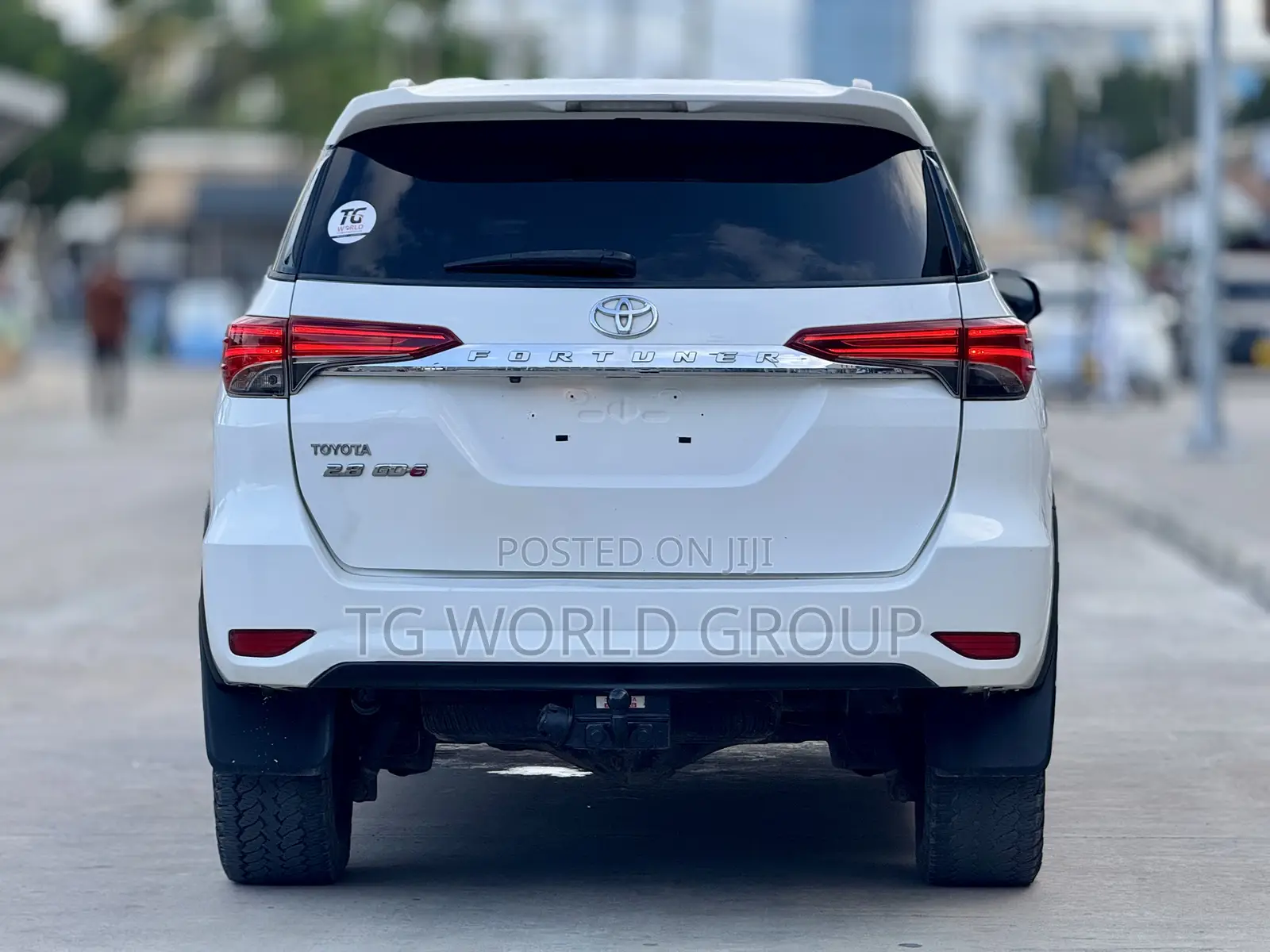 Toyota Fortuner 2.8 D AWD 2018 Pearl