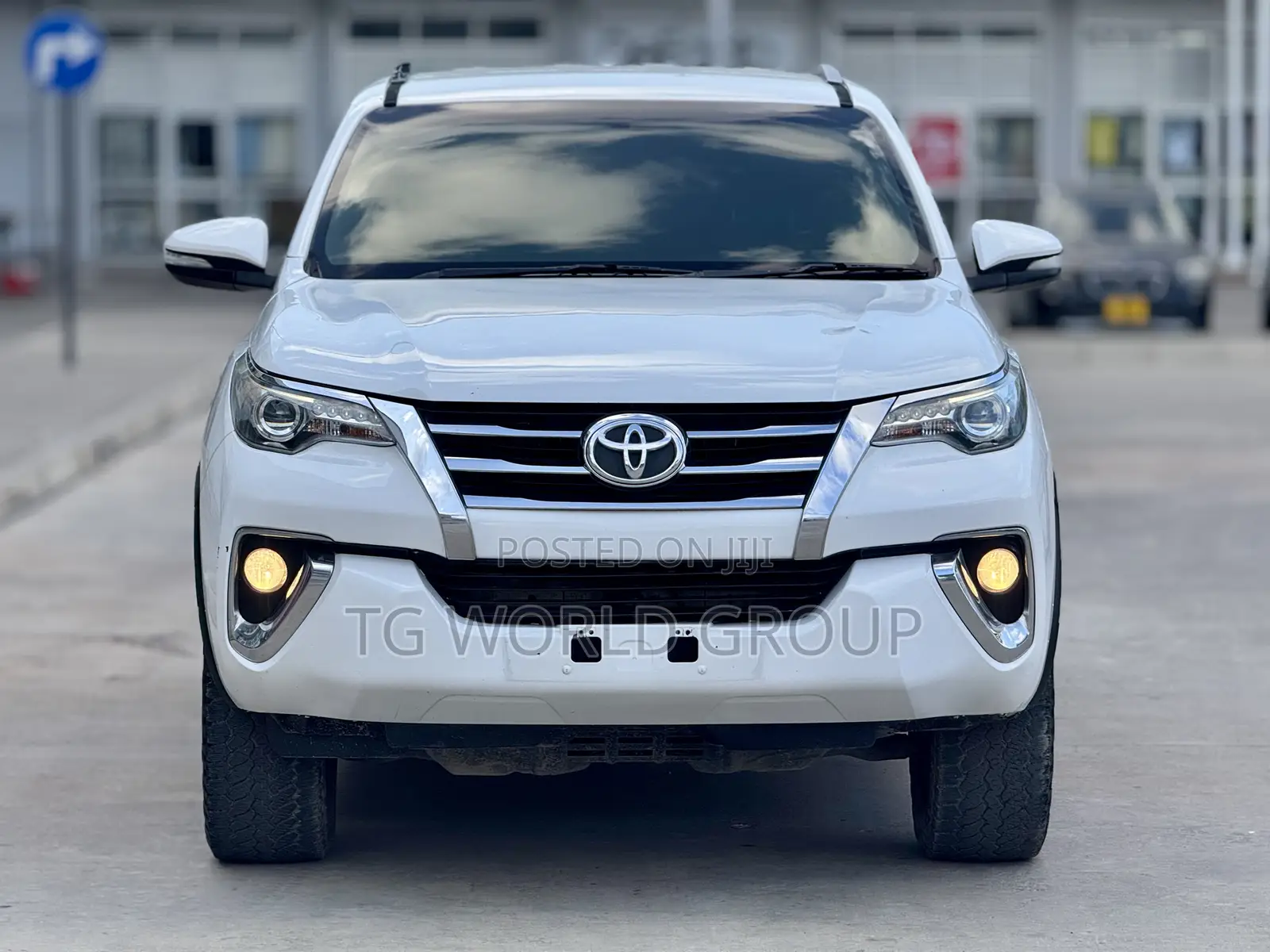 Toyota Fortuner 2.8 D AWD 2018 Pearl
