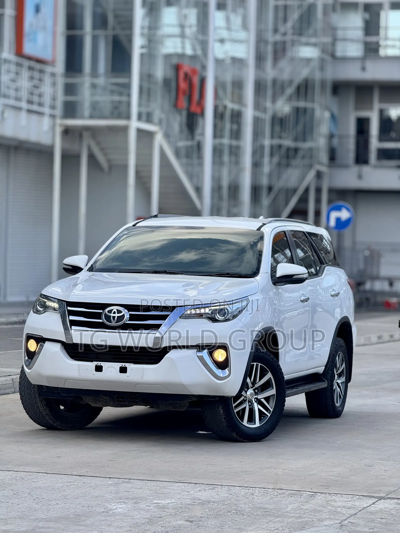 Toyota Fortuner 2.8 D AWD 2018 Pearl