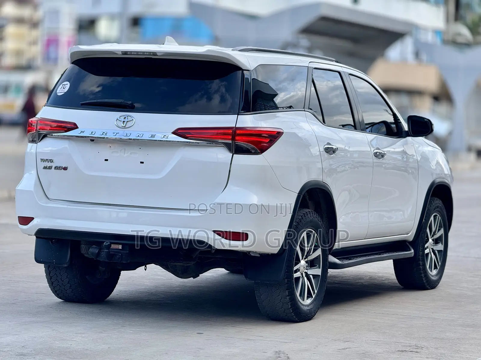 Toyota Fortuner 2.8 D AWD 2018 Pearl