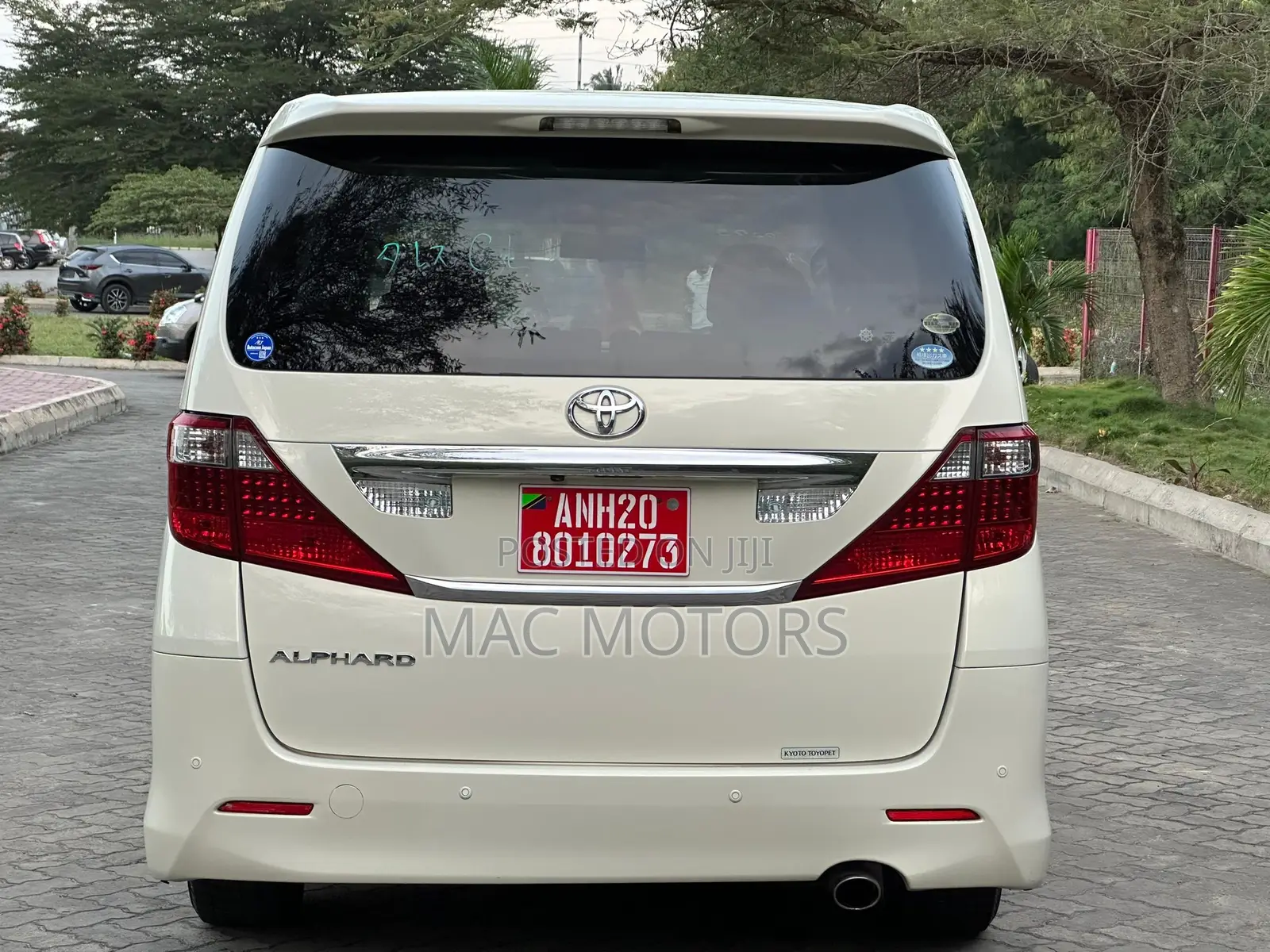 Toyota Alphard 2009 Pearl