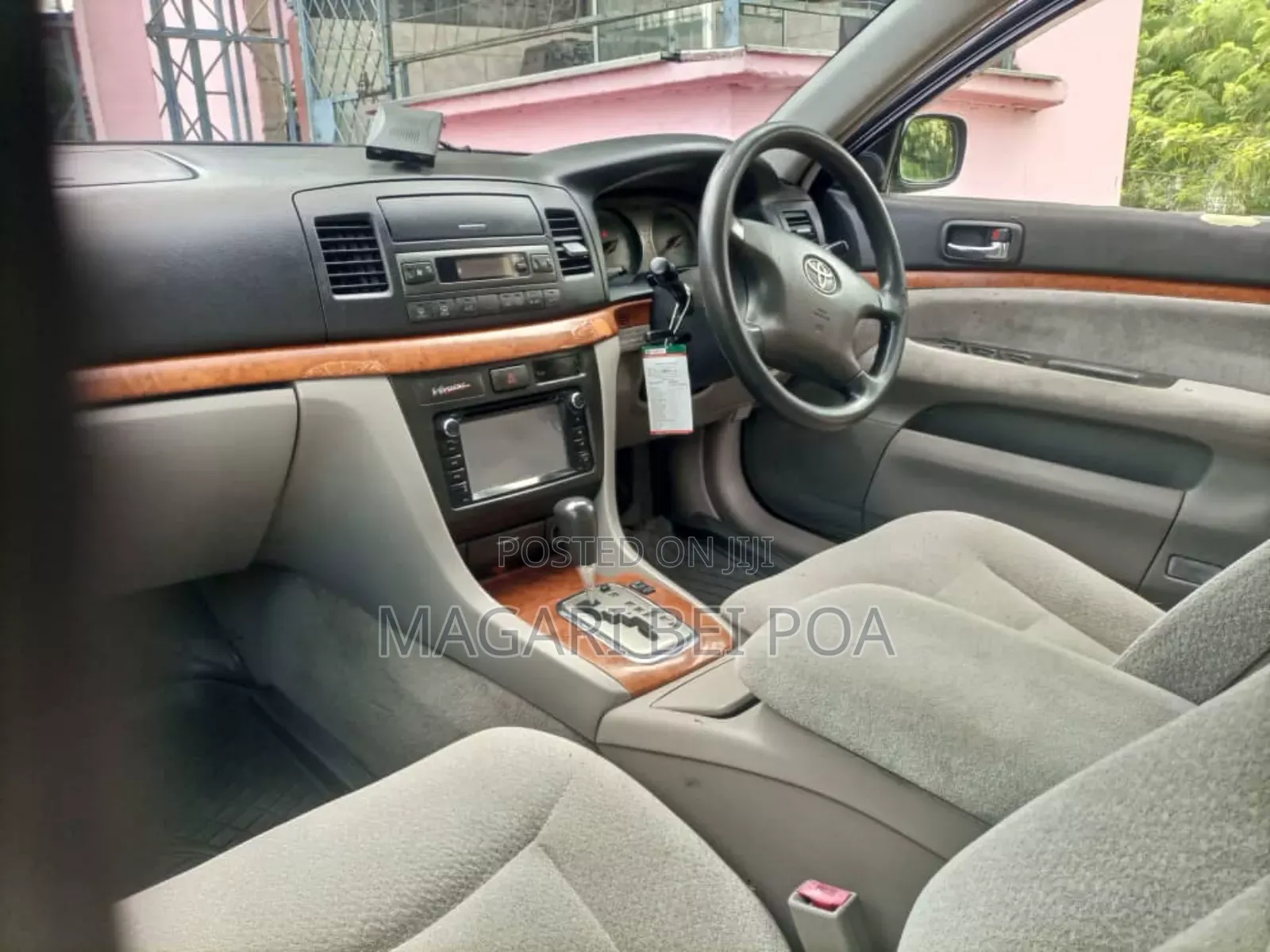 Toyota Mark II Qualis 2002 Brown