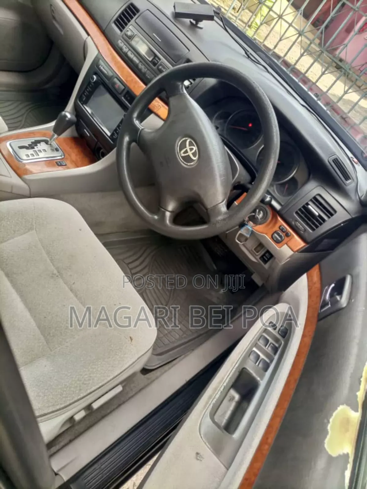 Toyota Mark II Qualis 2002 Brown