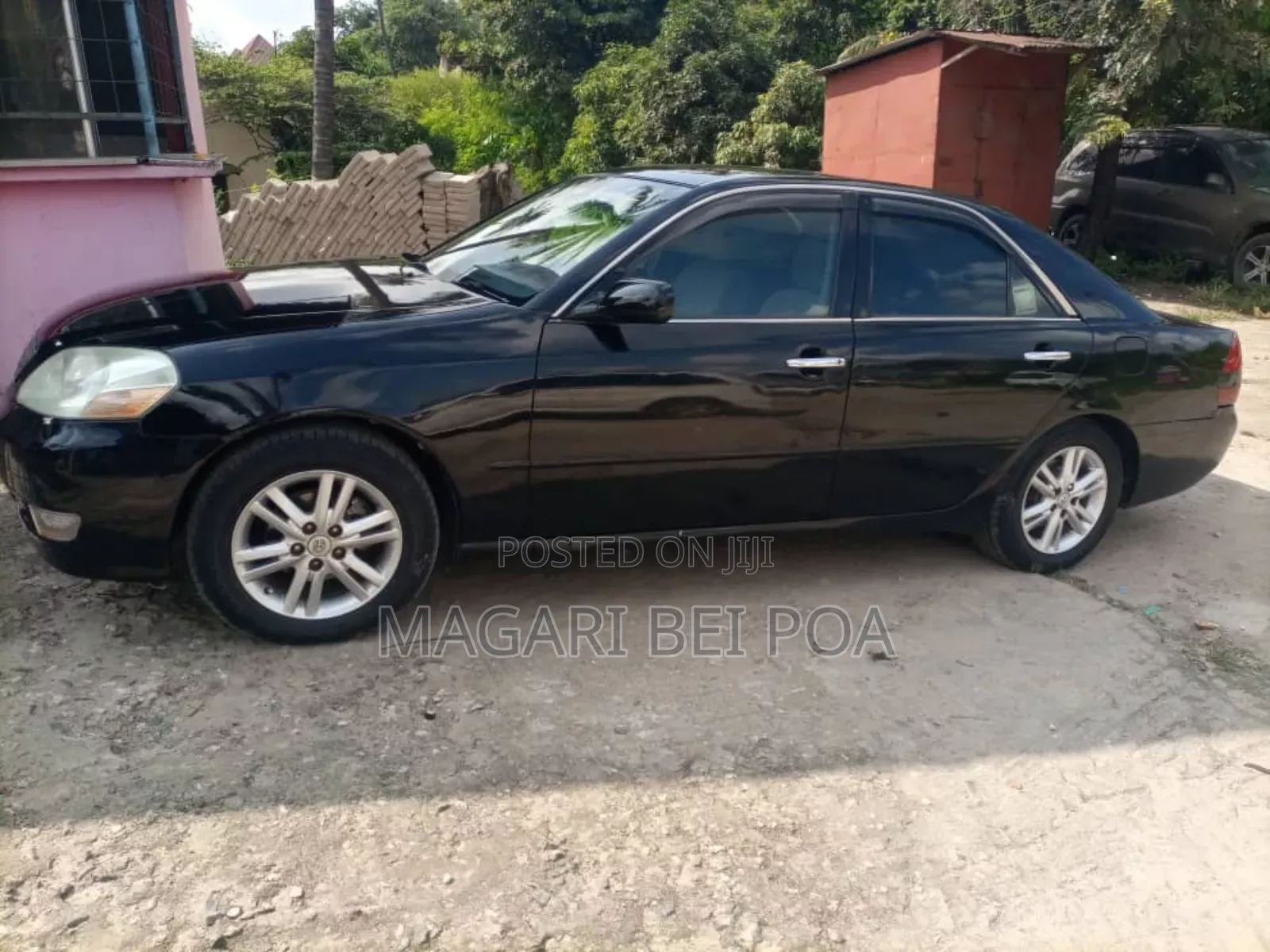 Toyota Mark II Qualis 2002 Brown