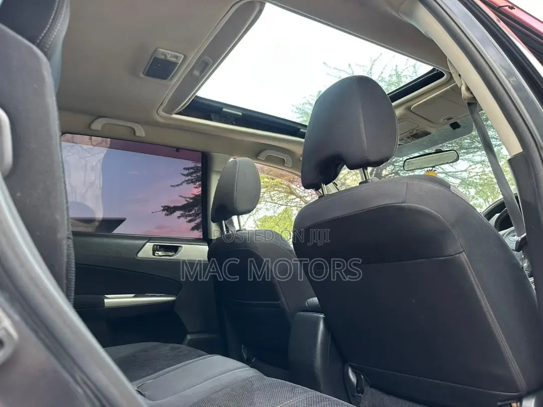 Subaru Forester 2010 Gray