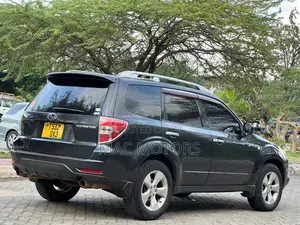 Subaru Forester 2010 Gray