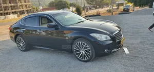 Nissan Fuga 2011 Black