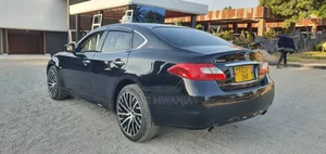 Nissan Fuga 2011 Black