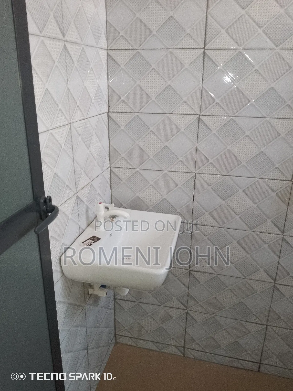 1bdrm Apartment in Tanzania Daresalaam, Ilala for rent