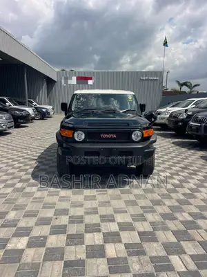 Toyota FJ Cruiser 4dr SUV 4WD (4.0L 6cyl 5A) 2014 Black