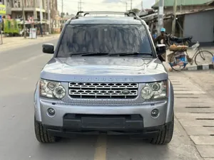 Photo - Land Rover Discovery 2014 Gray