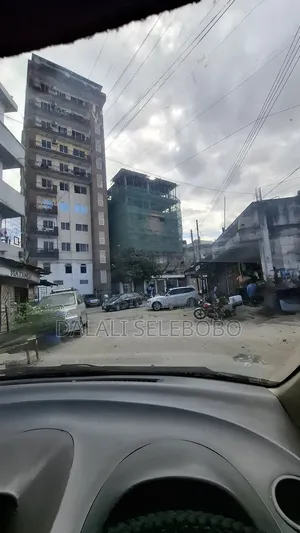 6bdrm Bungalow in Mbuni Street for sale