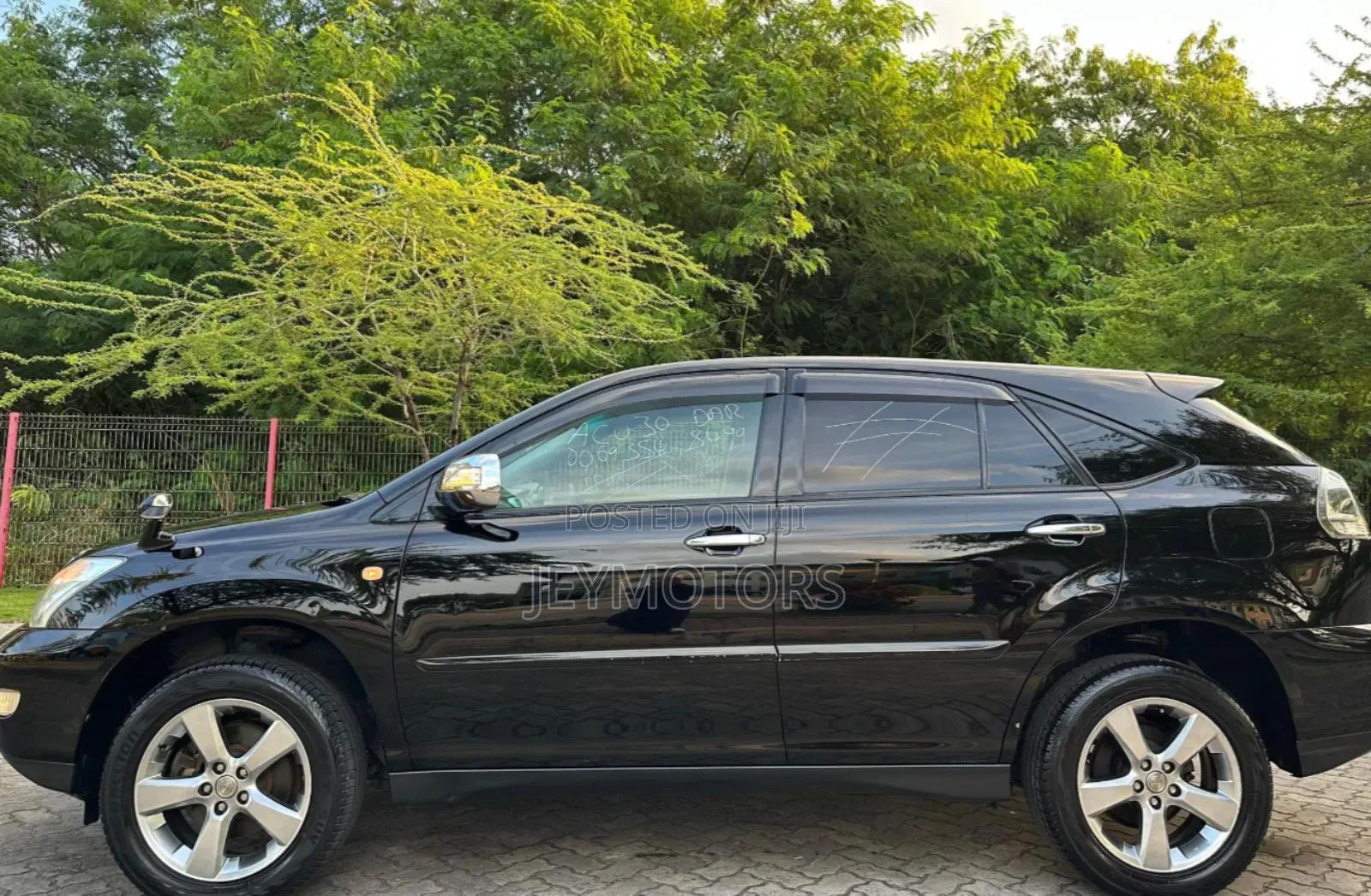Toyota Harrier 2012 Black