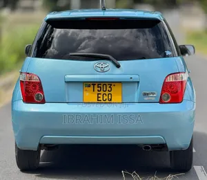 Toyota IST 2006 Blue