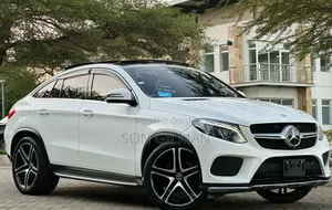 Mercedes-Benz GLE-Class 2017 White