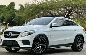 Mercedes-Benz GLE-Class 2017 White