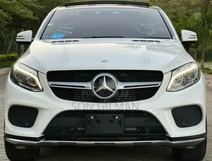 Mercedes-Benz GLE-Class 2017 White