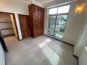 3bdrm Apartment in Upanga West for rent