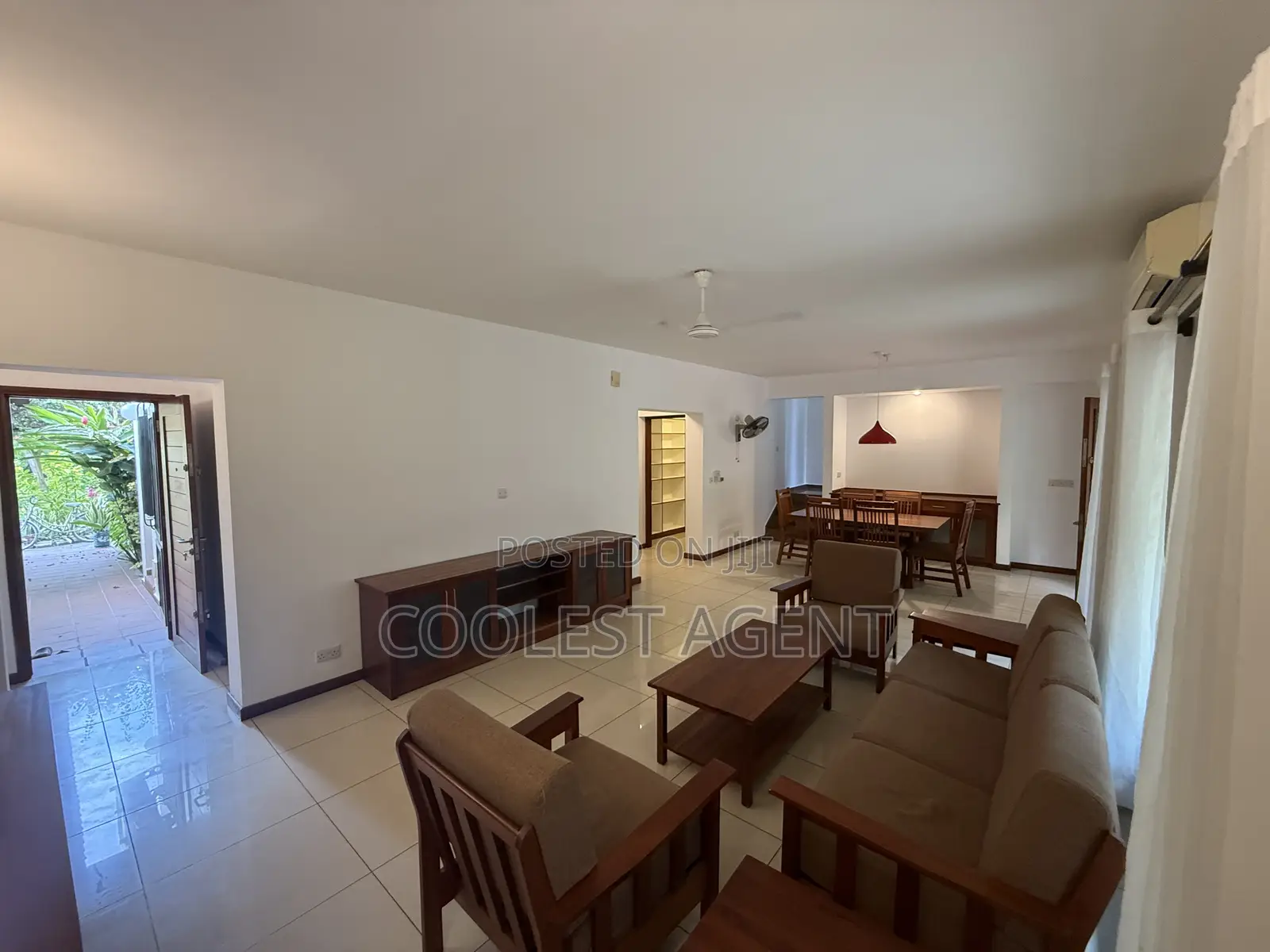 Furnished 4bdrm Villa in Coolest Estate, Oyster Bay for rent