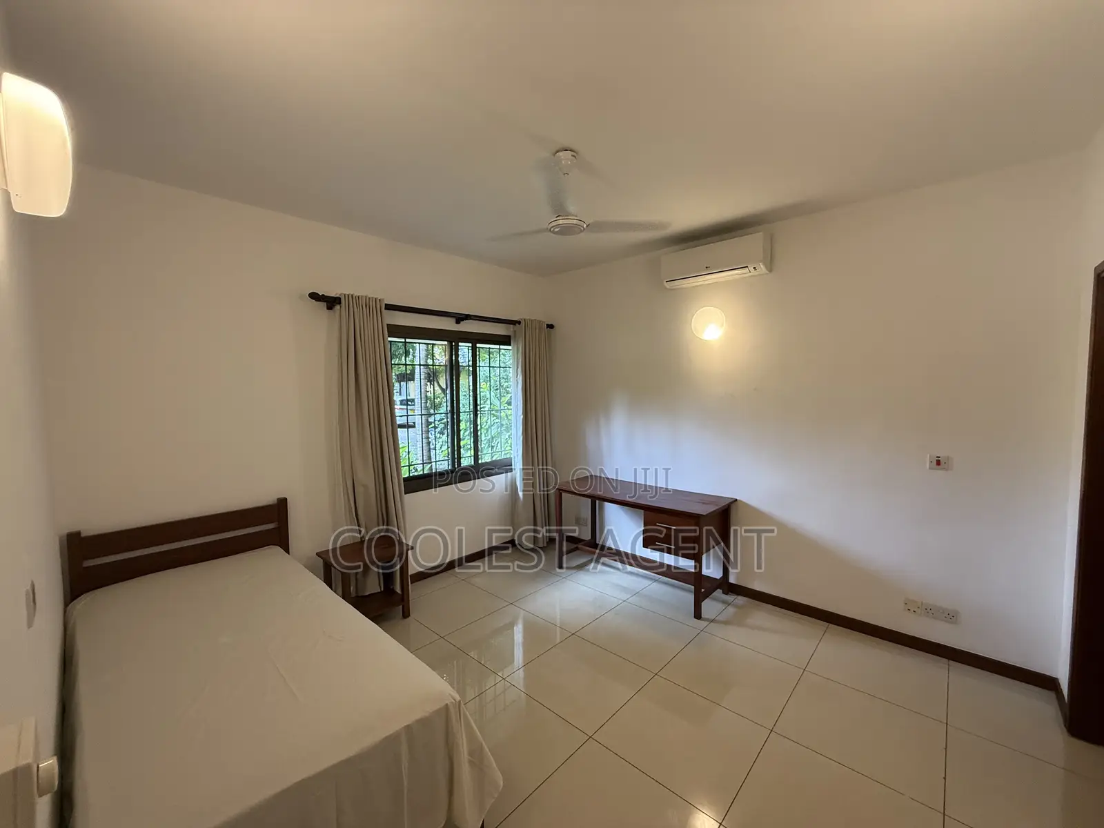 Furnished 4bdrm Villa in Coolest Estate, Oyster Bay for rent