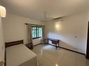Furnished 4bdrm Villa in Coolest Estate, Oyster Bay for rent