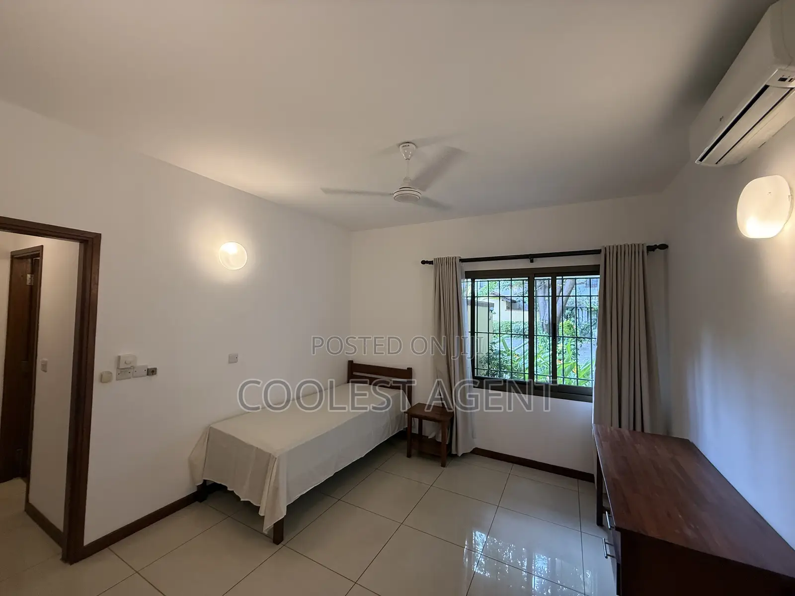 Furnished 4bdrm Villa in Coolest Estate, Oyster Bay for rent