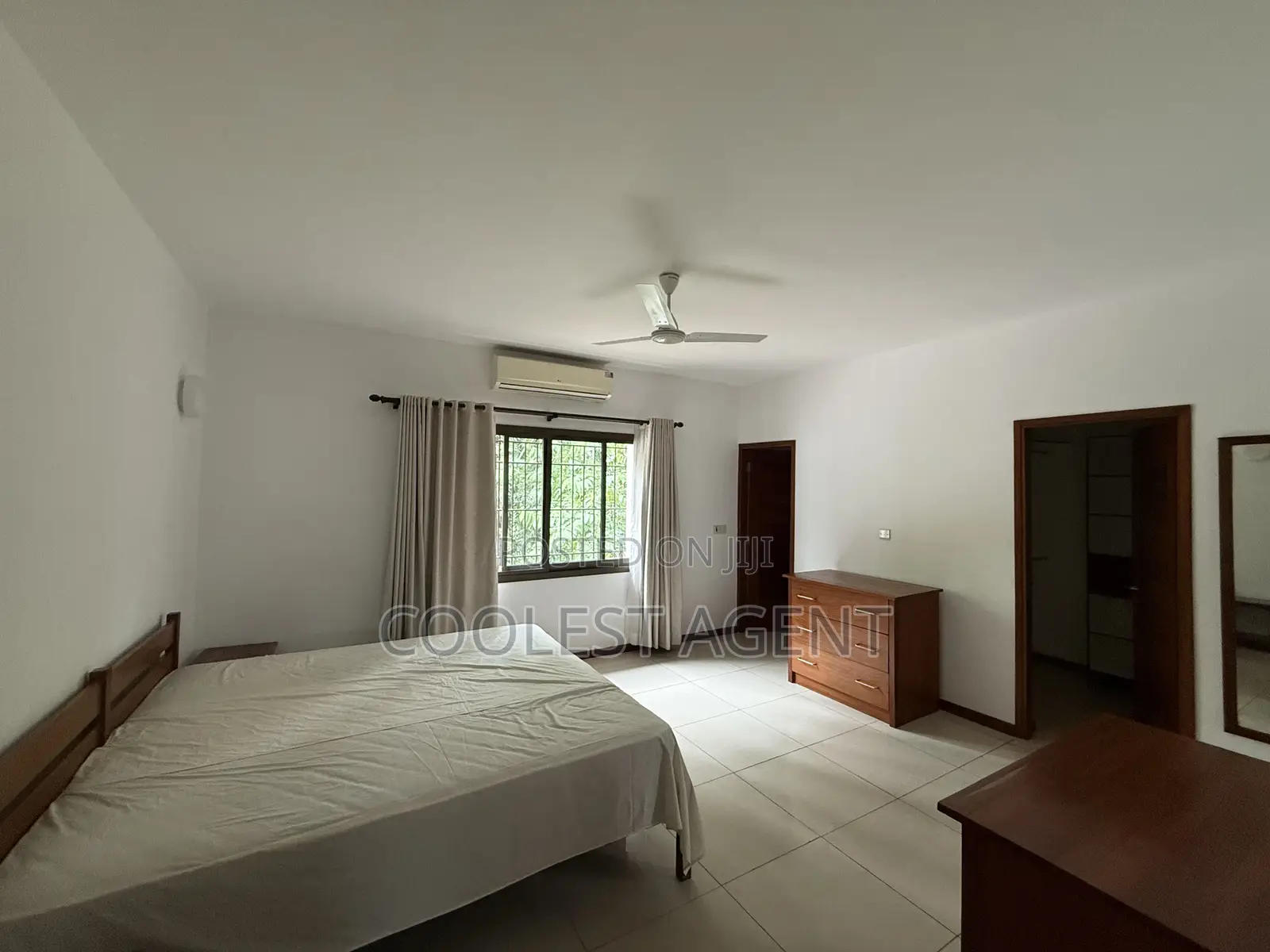 Furnished 4bdrm Villa in Coolest Estate, Oyster Bay for rent