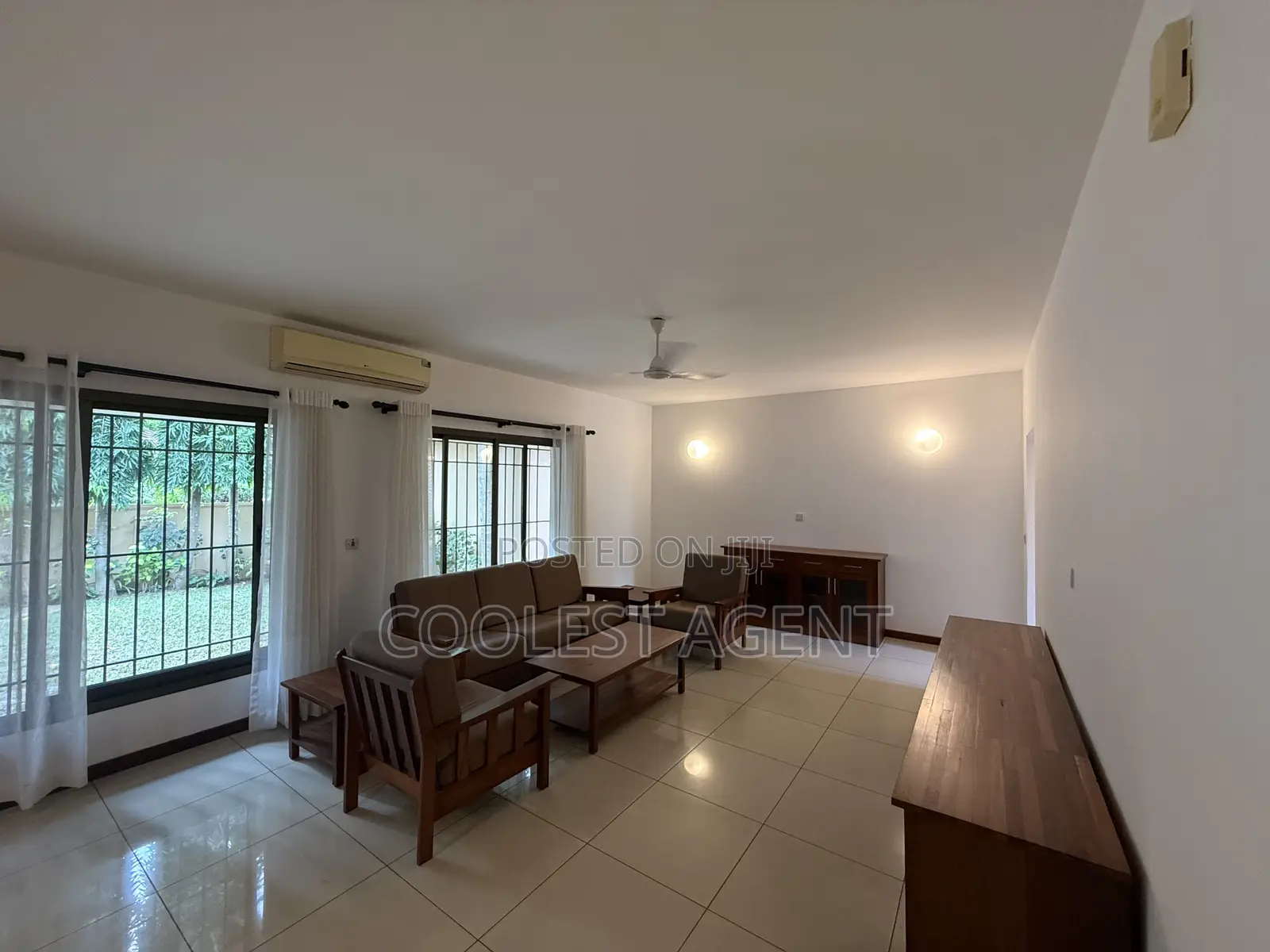 Furnished 4bdrm Villa in Coolest Estate, Oyster Bay for rent