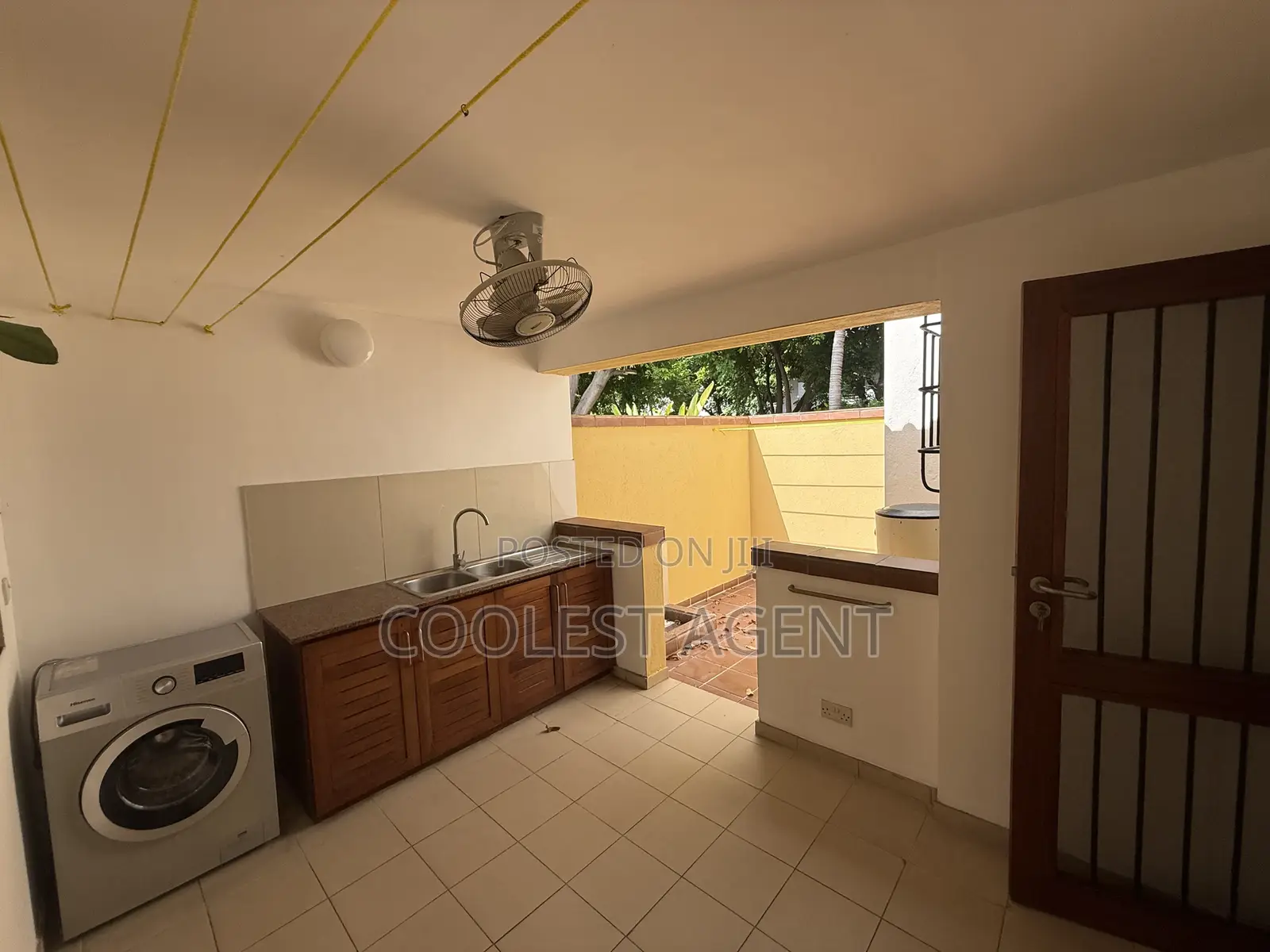 Furnished 4bdrm Villa in Coolest Estate, Oyster Bay for rent
