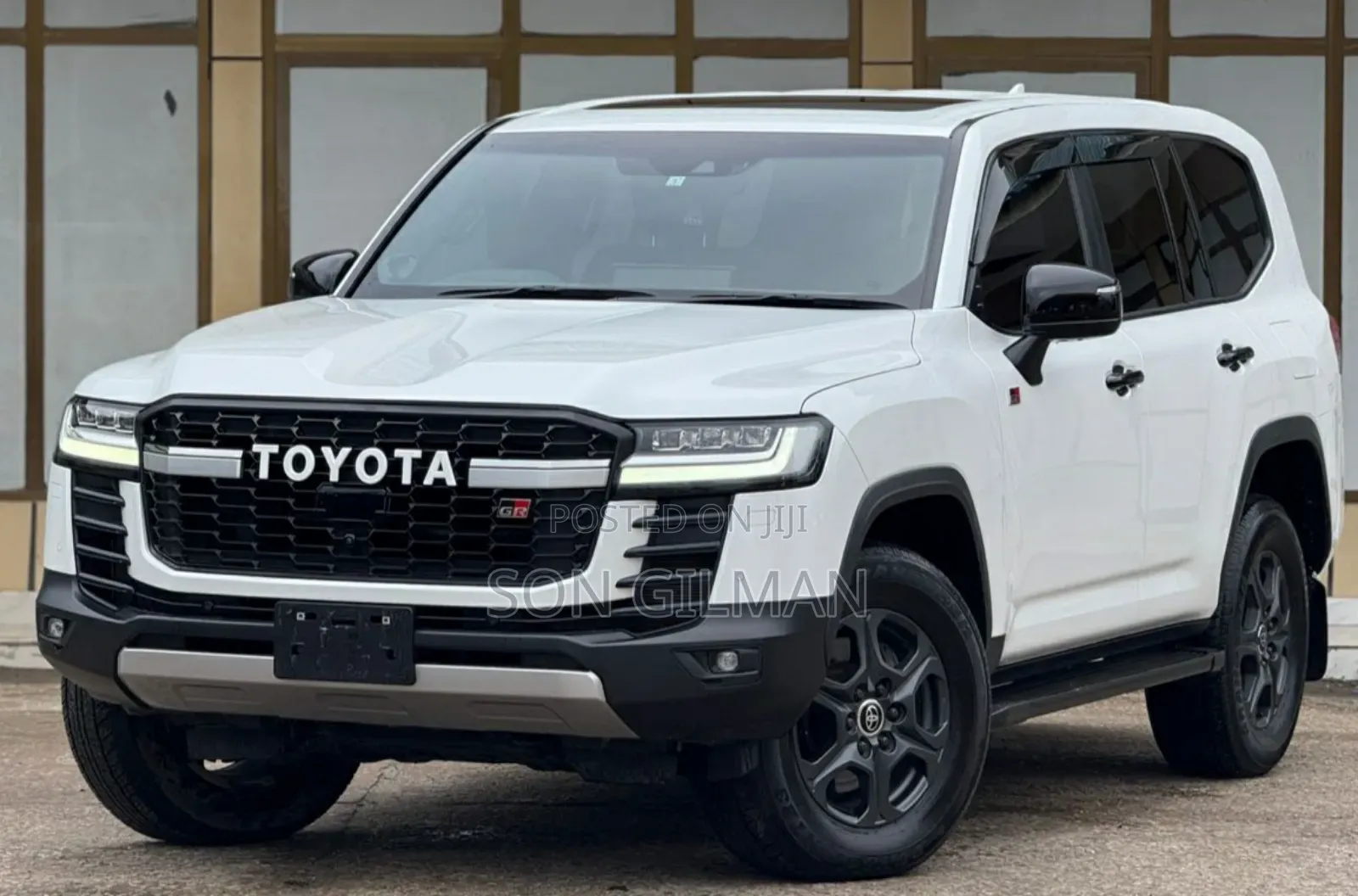 Toyota Land Cruiser 2023 White