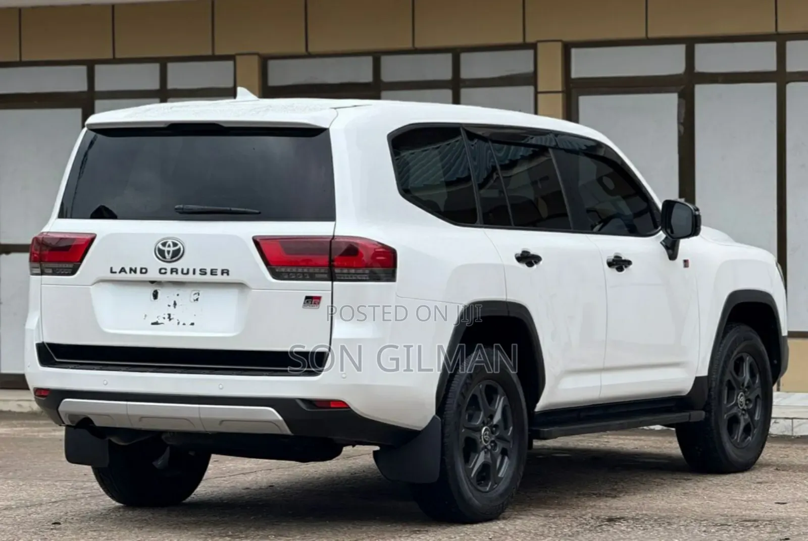 Toyota Land Cruiser 2023 White