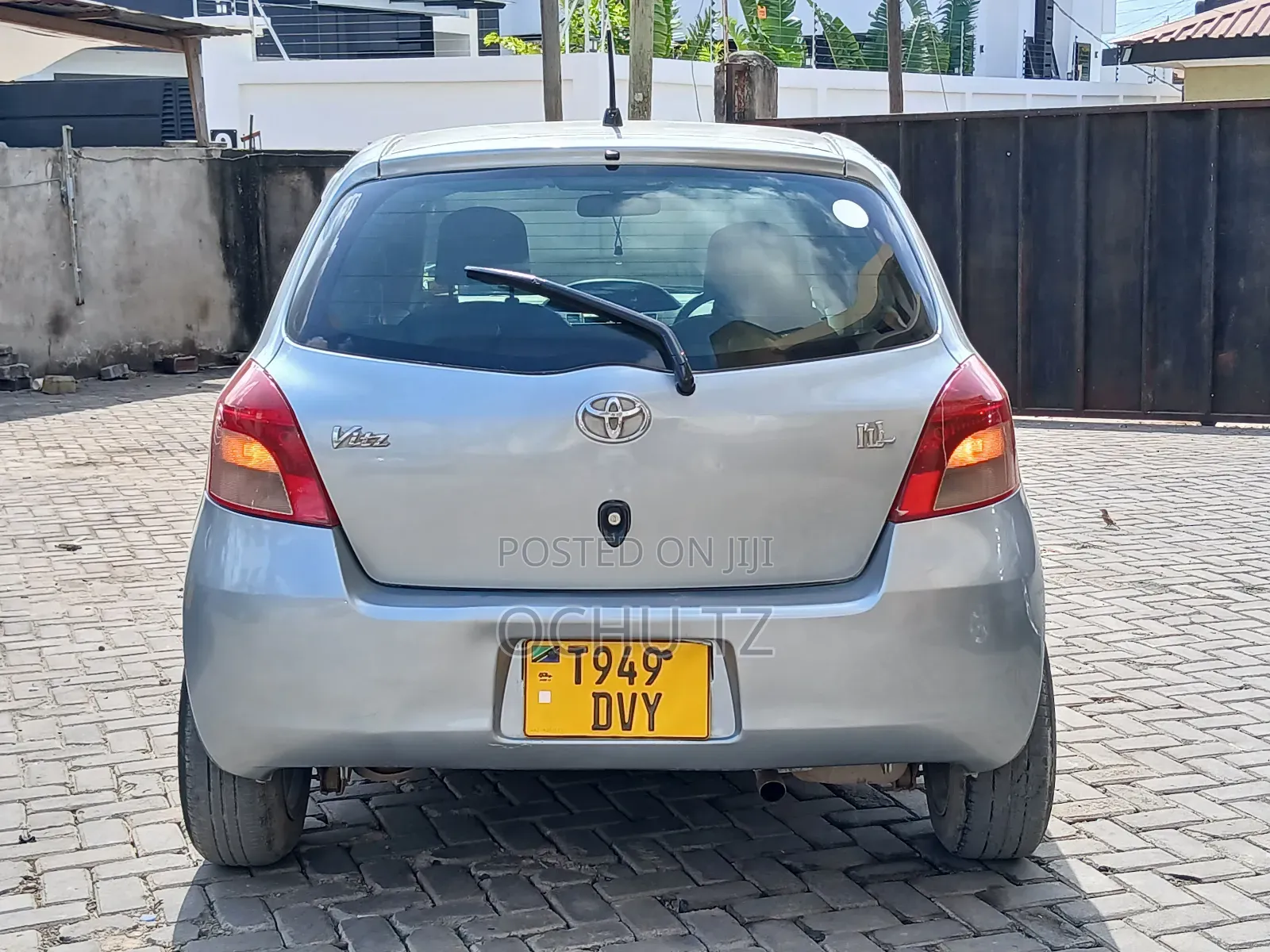 Toyota Vitz 2006