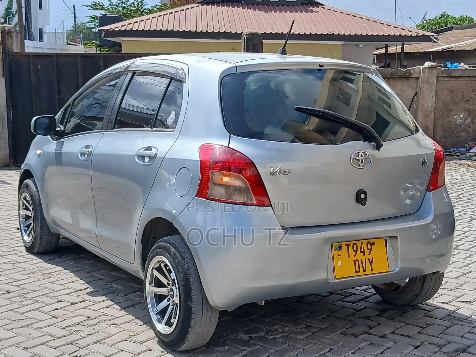 Toyota Vitz 2006