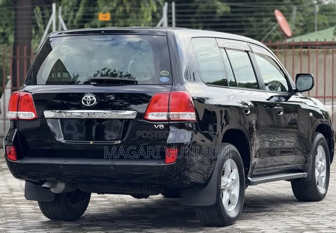 Toyota Land Cruiser 2008 Matt Black